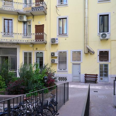Apartmán Ross Quadrell - Milano Exteriér fotografie