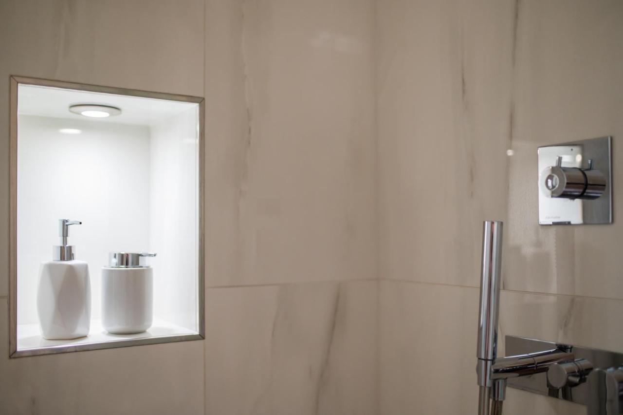 Apartmán Ross Quadrell - Milano Exteriér fotografie